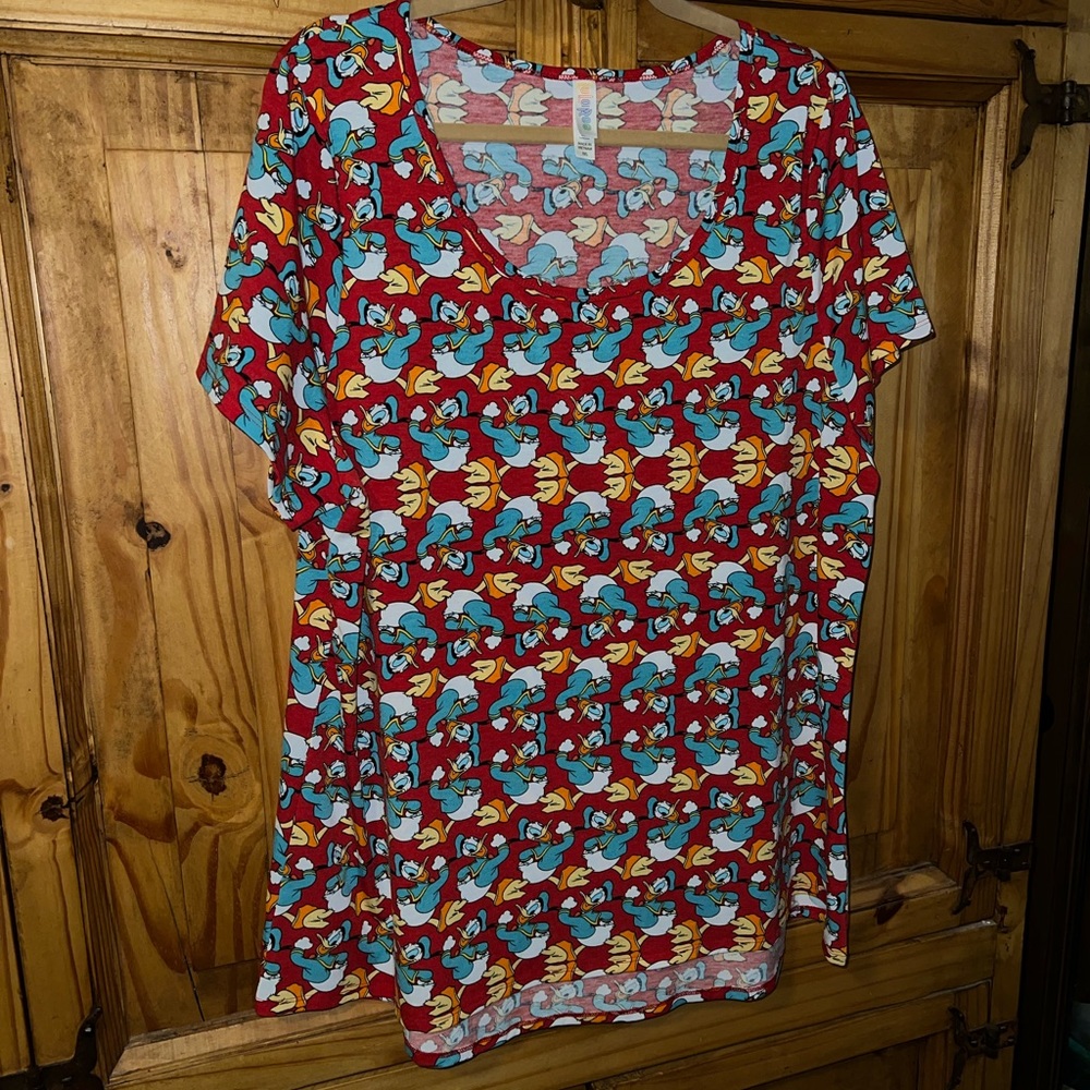 LuLaRoe Classic tee Donald Duck tunic top. Size 3XL. EUC - Picture 3 of 4